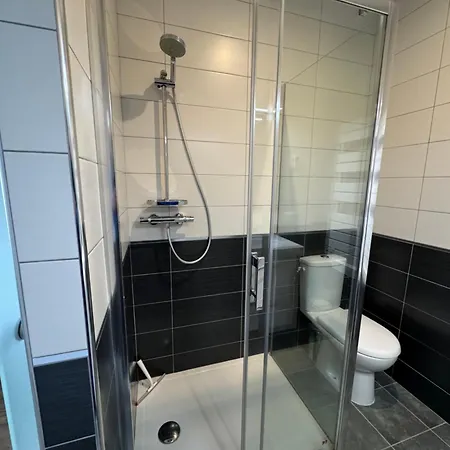 Appartement Le Madargue Idealement Place Châtel-Guyon Extérieur photo